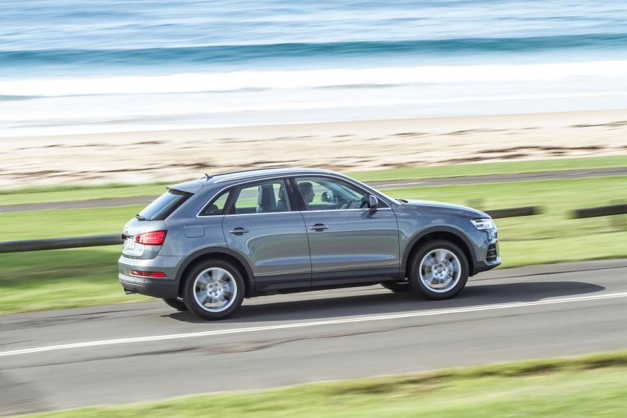  Audi Q3 1.4 TFSI (8U) 2015 года  (AU) (фото 13 из 23)